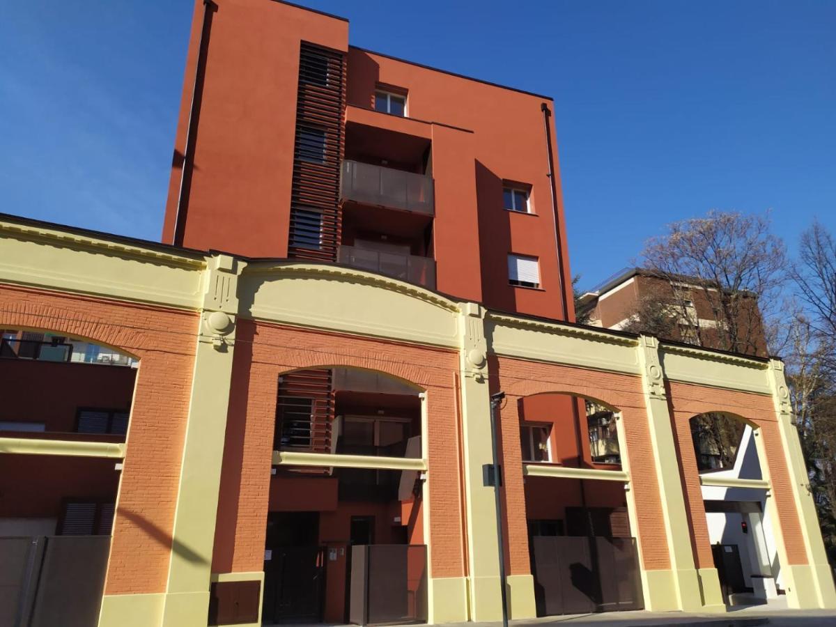 Smart House S.Orsola - Garage & Garden Apartment Bologna Luaran gambar